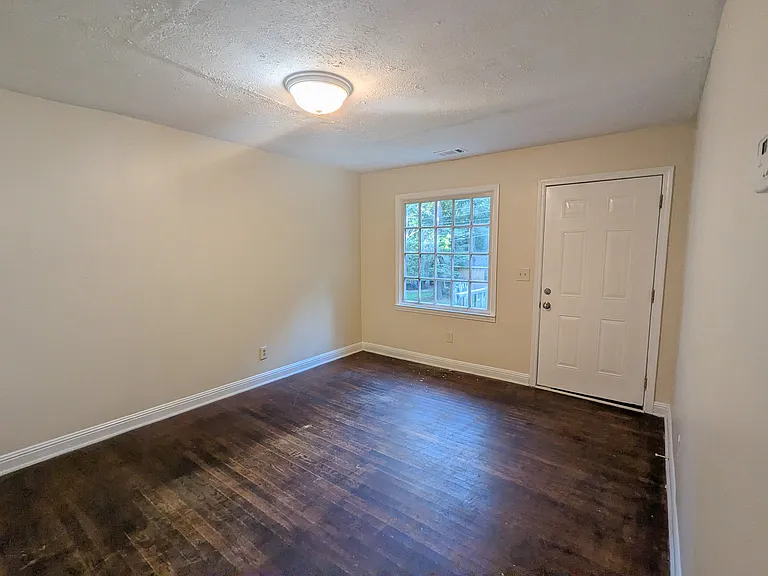 2871 Marco Dr NW — Photo 5