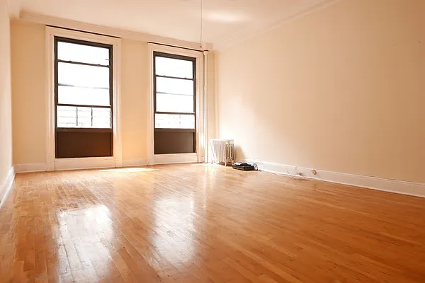 Rented by JK Dansar Corp | media 6