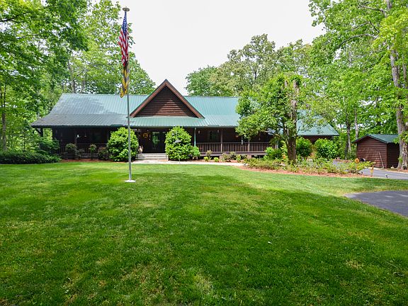 5th image of 562 Brier Branch Rd