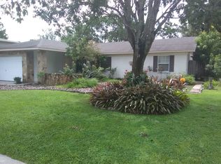 7706 Winging Way Dr, Tampa, FL 33615