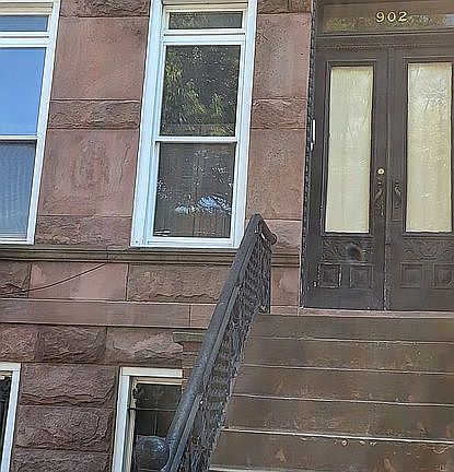 2nd image of 902 Jefferson Ave Floor 2