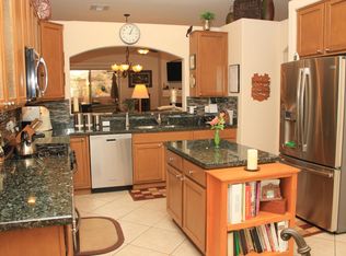 8871 N Treasure Mountain Dr, Tucson, AZ 85742