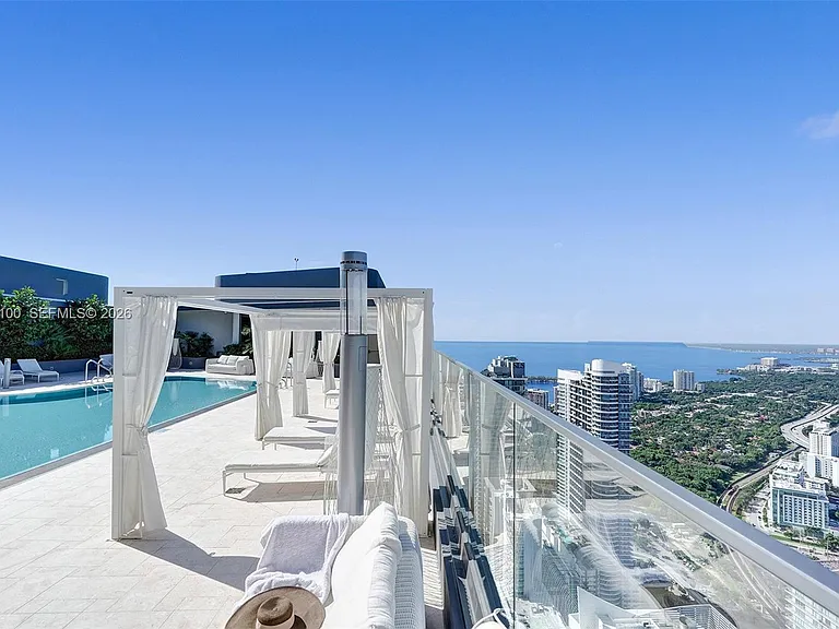 1000 Brickell Plz #Penthouse 5106 — Photo 13