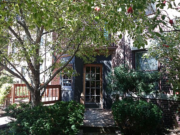 3rd image of 25 South St APT 4