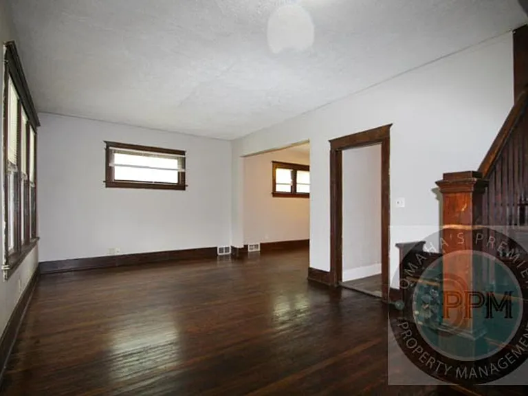 3315 Seward St — Photo 4