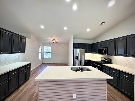 5th image of 81464 Avenida Esmeralda