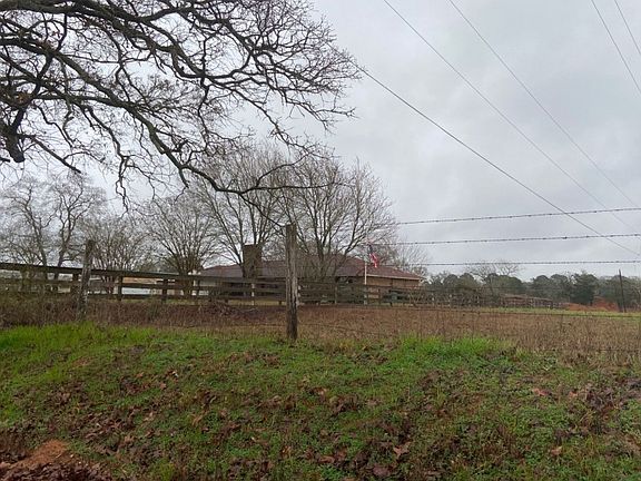 3rd image of 1684 County Road 1805