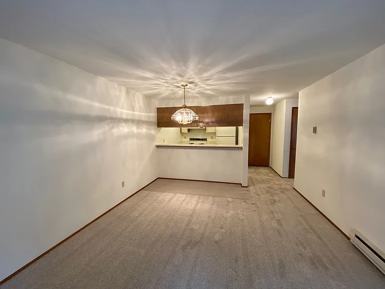 Shorecrest Apartments — Photo 25