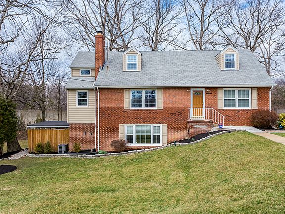4th image of 10918 Marilta Ct