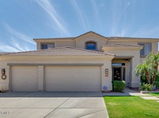 923 W Windsong Dr, Phoenix, AZ 85045
