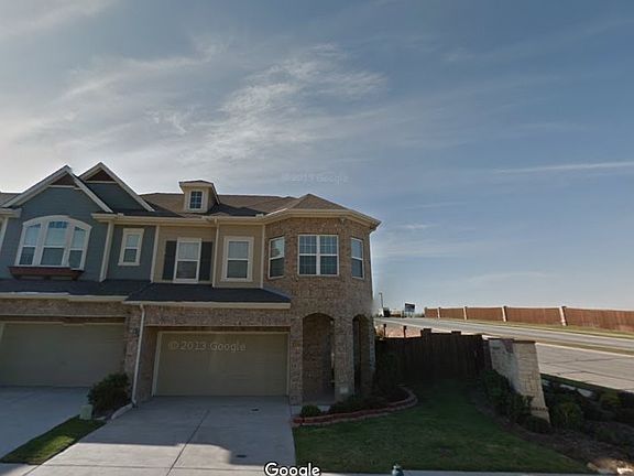 4th image of 4023 Milan Dr