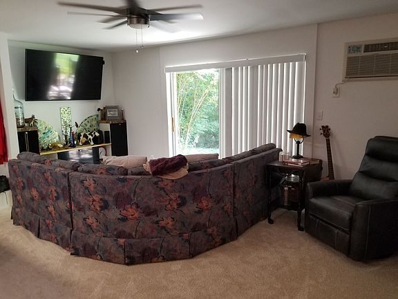 2nd image of 5014 Nob Hill Dr