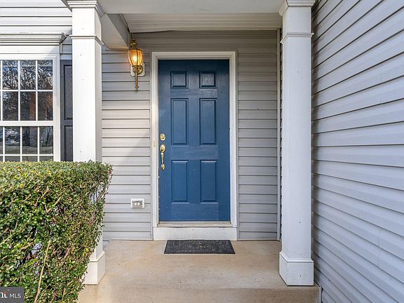 5th image of 513 Estate Ave