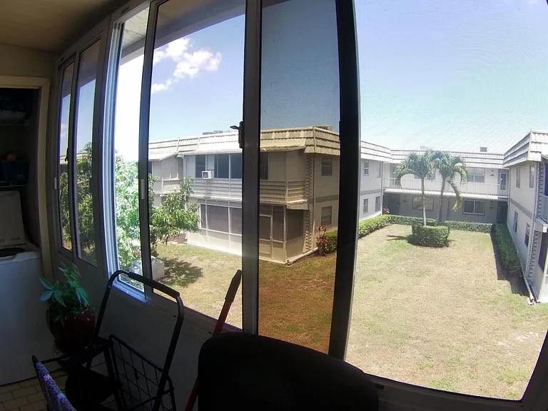 275 Monaco Way #F — Photo 28