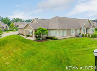 1229 Waterwalk Dr, Holland, MI 49423