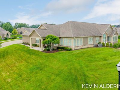 1229 Waterwalk Dr, Holland, MI, 49423
