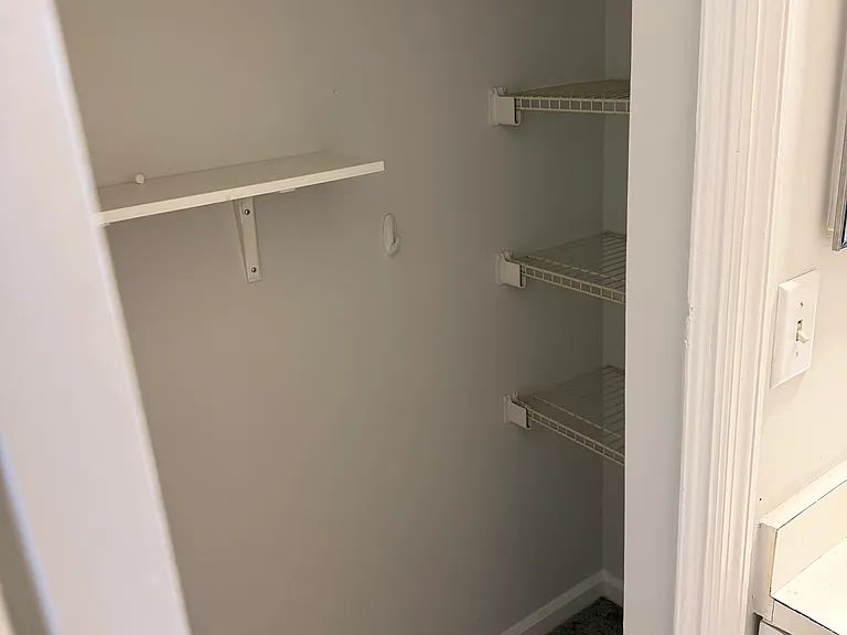 424 Ridgecreek Dr — Photo 3