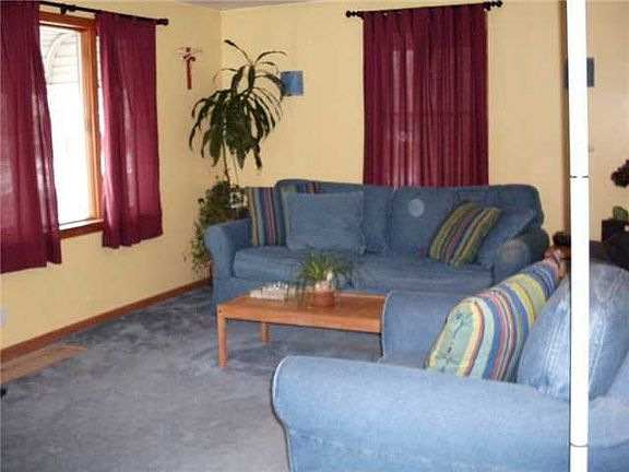 3rd image of 46 McParlin Ave
