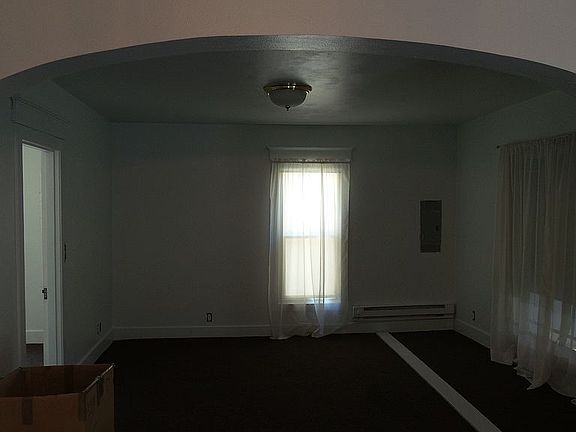 3rd image of 1027 Main St