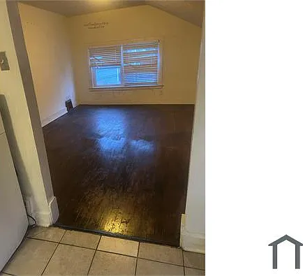 14113 Maple Ave #UP — Photo 5