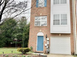 8807 Hawthorne Ct, Ellicott City, MD 21043