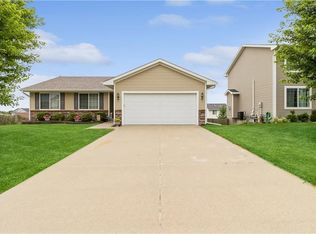 2618 13th St SW, Altoona, IA 50009