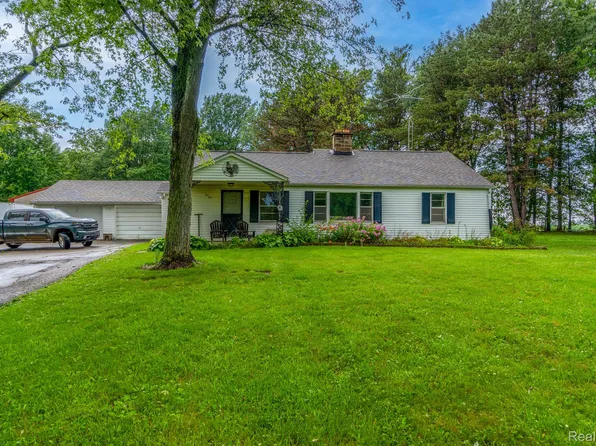5443 E Lansing Rd, Durand, MI 48429