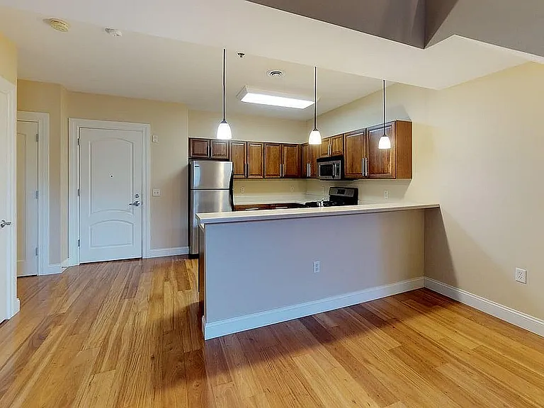 1 Bed + Loft - Unit 320, Kitchen