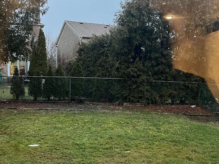 686 York Hill Blvd — Photo 17