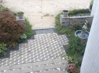 5415 Windham Hill Ct, West Bloomfield, MI 48323