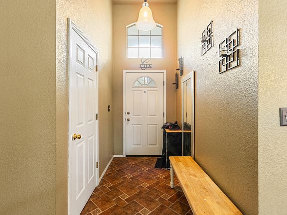 5th image of 2481 W Monache Lane