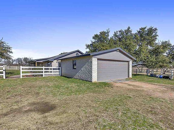 5th image of 2633 County Road 120