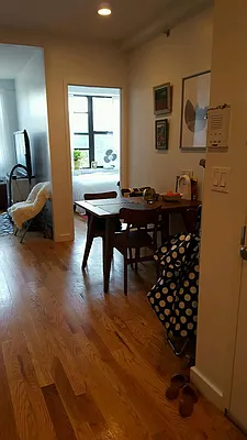Rented by Nooklyn NYC LLC | media 24