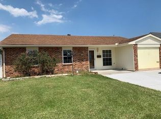 413 Bannerwood Dr, Gretna, LA 70056