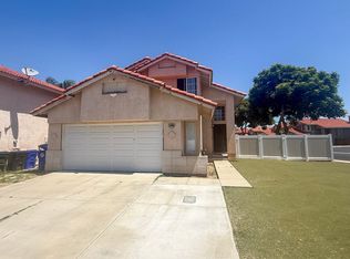 15488 Aveiro Rd, Fontana, CA 92337