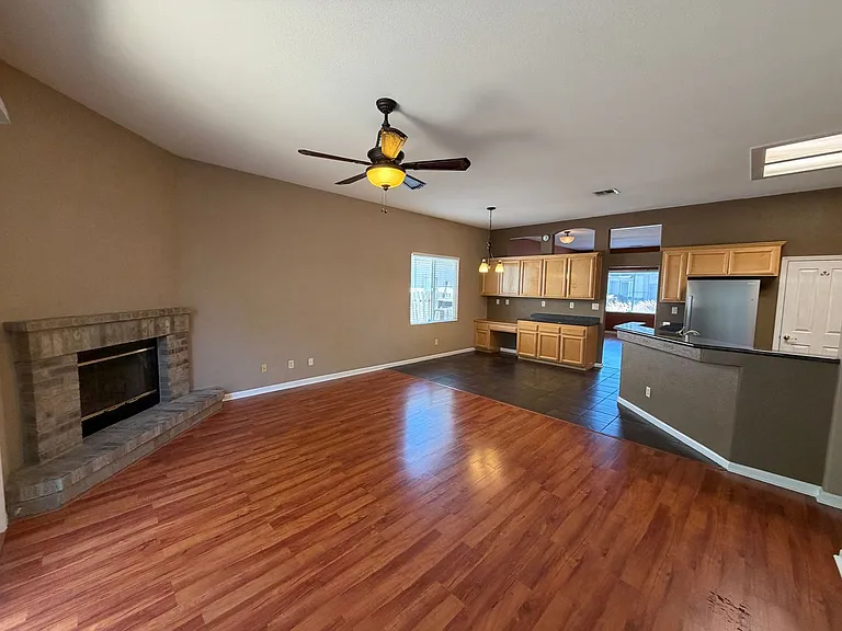 6425 Rabbit Hollow Way — Photo 14