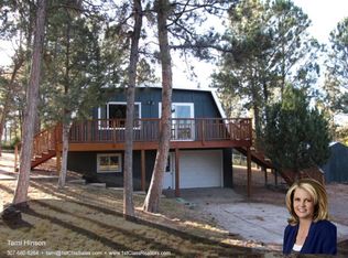 15 Waters Dr, Pine Haven, WY 82721