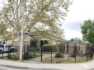 2828 Nandina Dr, Palmdale, CA 93550