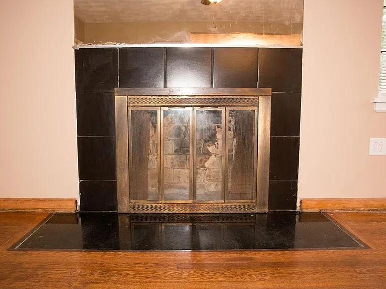 1223 Greenbrier Rd #1/2 — Photo 14