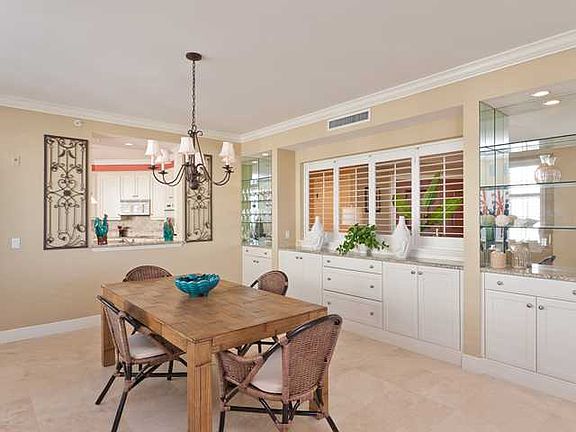 5th image of 9019 Somerset Bay Ln #Lnlot302-302
