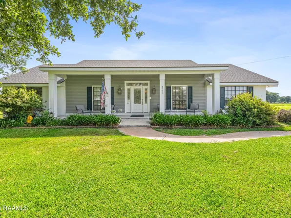 8001 Alpha Rd, Abbeville, LA 70510