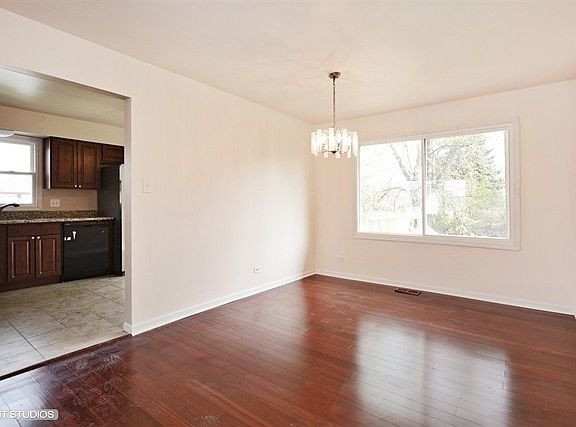 5th image of 4171 189th Pl