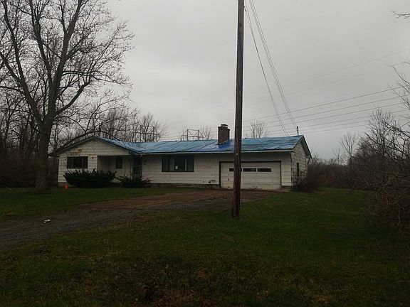 3rd image of 5036 Electric Ave