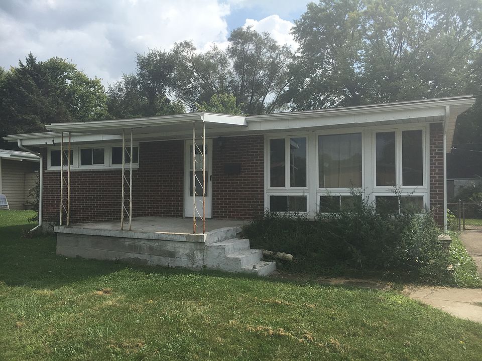 1st image of 537 Rosewood Ave
