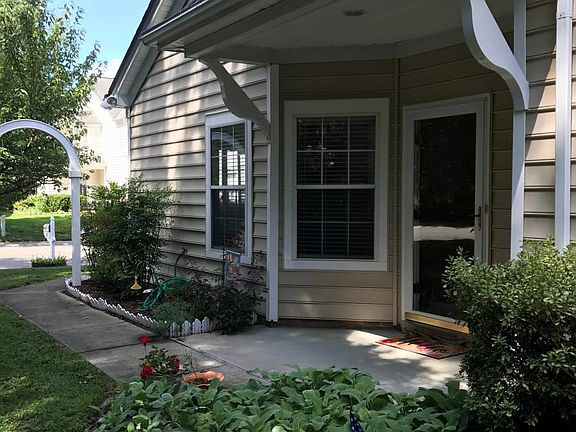 5th image of 117 Rollins Way