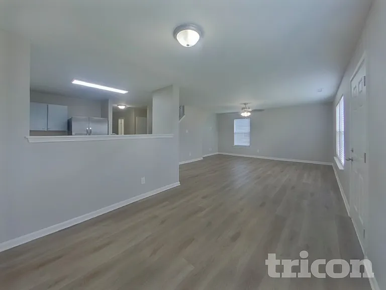 1829 Oakdale Green Dr — Photo 7