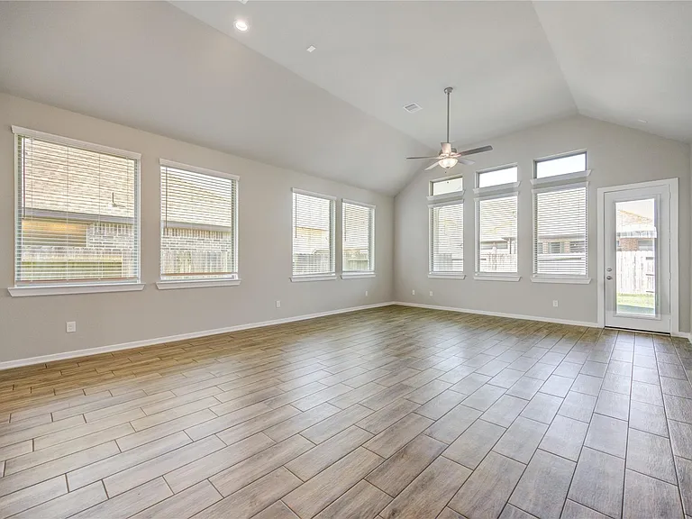 16811 Ruellia Field Rd — Photo 8