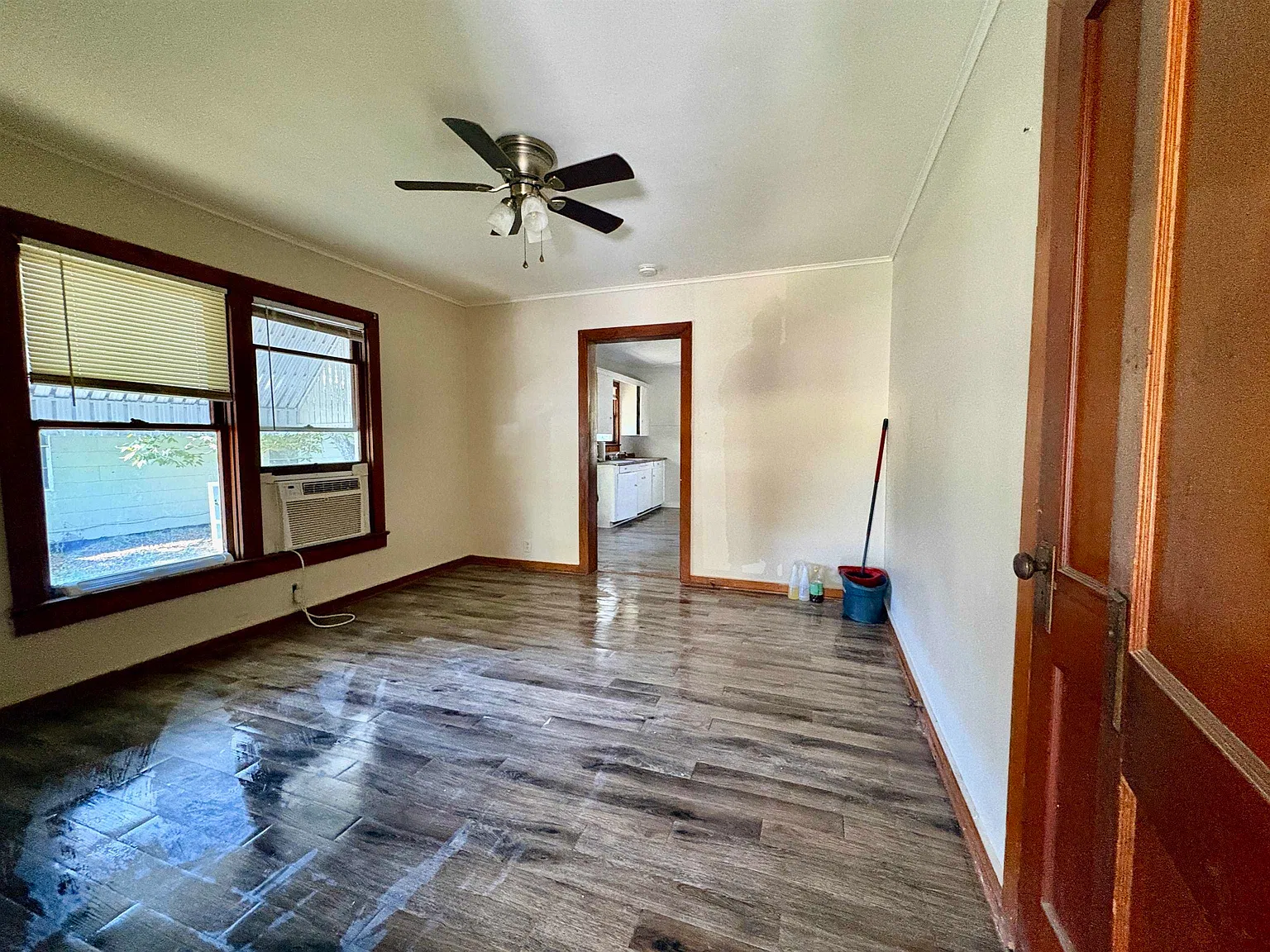 1 bed, 1.0 bath, 600 sqft, $650 — Photo 3