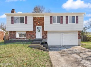 5607 Sprigwood Ln, Louisville, KY 40291