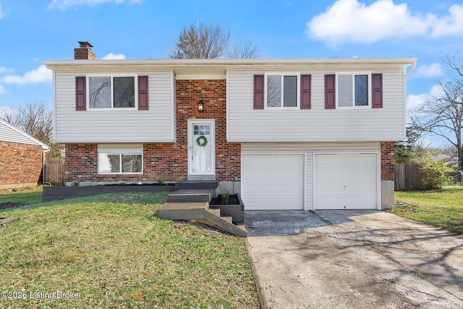 5607 Sprigwood Ln photo 1
